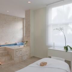 Отель Iberostar Bavaro Suites - All Inclusive Доминикана, Пунта Кана - 1 отзыв об отеле, цены и фото номеров - забронировать отель Iberostar Bavaro Suites - All Inclusive онлайн спа