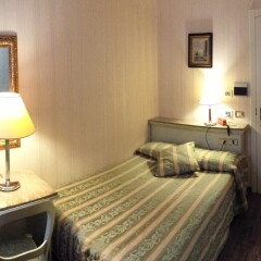 Hotel President комната для гостей фото 4