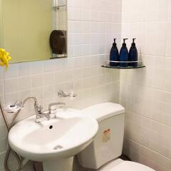 Отель 24 Guesthouse Daehakro Южная Корея, Сеул - отзывы, цены и фото номеров - забронировать отель 24 Guesthouse Daehakro онлайн ванная
