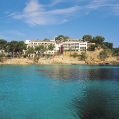 Hotel Cala Fornells пляж