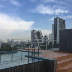 Maven Stylish Hotel Bangkok бассейн фото 2
