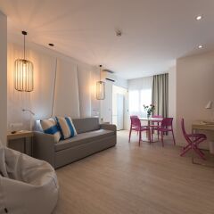 Отель HC Luxe Испания, Санта Лючия - отзывы, цены и фото номеров - забронировать отель HC Luxe онлайн комната для гостей фото 2