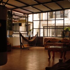 Отель Hostel Milarepa Непал, Катманду - отзывы, цены и фото номеров - забронировать отель Hostel Milarepa онлайн интерьер отеля