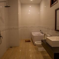 Trieu Khang Hotel Камрань ванная