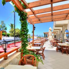 Hotel Kalyves Beach бассейн