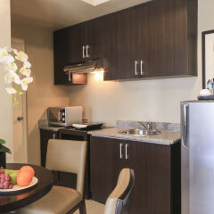 Отель Bellini Suites at Presidio Lakefront в номере фото 2