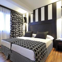 Salles Hotel Aeroport de Girona комната для гостей фото 4
