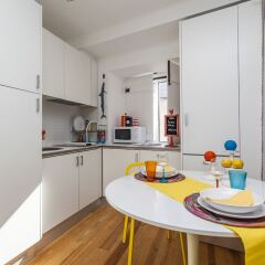 Отель LxWay Bairro Alto - Travessa da Cara в номере