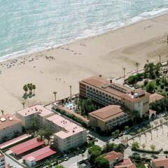 Hotel Comarruga Platja пляж фото 2