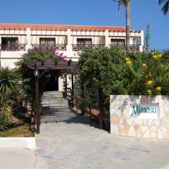 Mimosa Beach Hotel фото 2