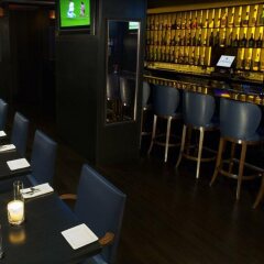 Отель Fitzpatrick Manhattan Hotel США, Нью-Йорк - отзывы, цены и фото номеров - забронировать отель Fitzpatrick Manhattan Hotel онлайн гостиничный бар
