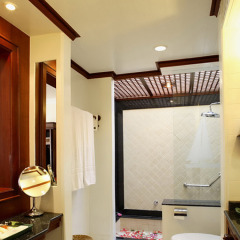 Отель The Nai Harn Phuket Пхукет сейф в номере