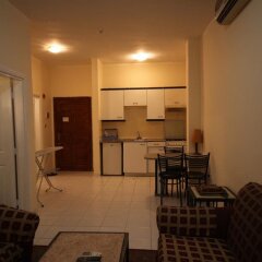 Апартаменты Al Waha Furnished Apartments в номере