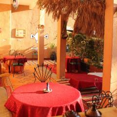 Отель Riad Dar Zaouia Марокко, Загора - отзывы, цены и фото номеров - забронировать отель Riad Dar Zaouia онлайн питание