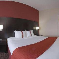 Отель Home2 Suites by Hilton Meridian комната для гостей фото 4