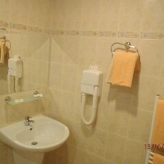 Отель Paralax Hotel Болгария, Варна - отзывы, цены и фото номеров - забронировать отель Paralax Hotel онлайн ванная