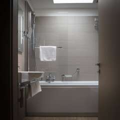 Smart Hotel Holiday ванная фото 2