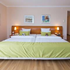 PhiLeRo Hotel Köln сейф в номере