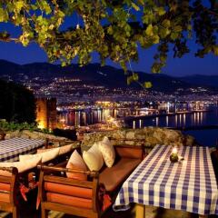 Centauera Hotel