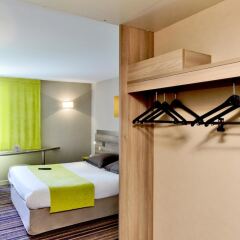 Hotel Kyriad Lyon Est - Saint Bonnet de Mure детские мероприятия
