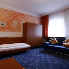 Отель AAAA Hotelwelt Kübler Германия, Карлсруэ - отзывы, цены и фото номеров - забронировать отель AAAA Hotelwelt Kübler онлайн комната для гостей фото 2