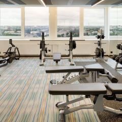 Radisson Blu Hotel Olumpia фитнесс-зал фото 4
