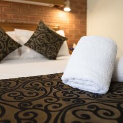 Отель Advance Motel комната для гостей