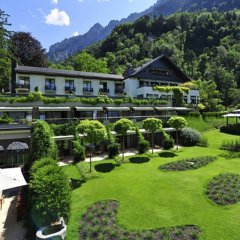 Parkhotel Sonnenhof in Vaduz, Liechtenstein from 518$, photos, reviews - zenhotels.com balcony