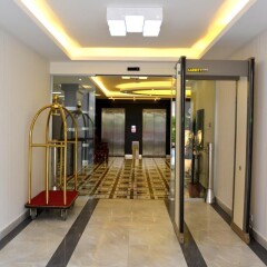Tilal Almadina Hotel & Suites фитнесс-зал