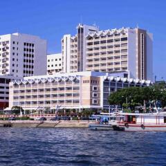 Отель Hyatt Regency Kinabalu Малайзия, Кота-Кинабалу - отзывы, цены и фото номеров - забронировать отель Hyatt Regency Kinabalu онлайн пляж фото 2