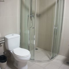 GS Plaza Hotel in Accra, Ghana from 181$, photos, reviews - zenhotels.com bathroom