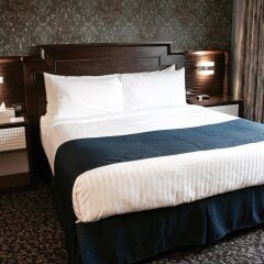 Отель The Deluxe Hotel Vancouver Канада, Ванкувер - отзывы, цены и фото номеров - забронировать отель The Deluxe Hotel Vancouver онлайн комната для гостей фото 2