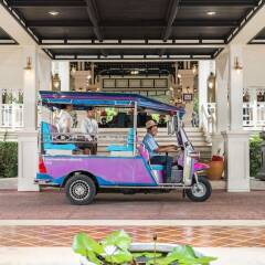 Отель Wora Bura Hua Hin Resort and Spa городской автобус