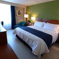 Отель Holiday Inn Express Cabo San Lucas Кабо-Сан-Лукас комната для гостей фото 2