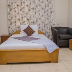 Lovista Hotel in Accra, Ghana from 108$, photos, reviews - zenhotels.com guestroom
