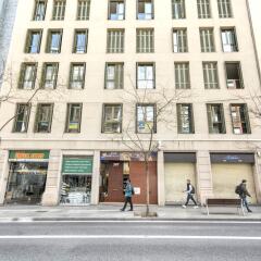 Отель Residence Pierre & Vacances Barcelona Sants Барселона