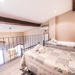 Отель A Few Steps to The Duomo Elegant 2BD Apt Италия, Флоренция - отзывы, цены и фото номеров - забронировать отель A Few Steps to The Duomo Elegant 2BD Apt онлайн комната для гостей фото 4