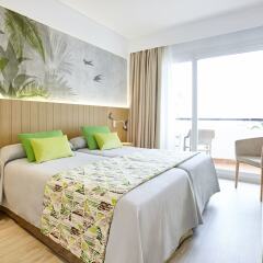 Universal Hotel Castell Royal комната для гостей фото 2
