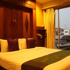 Lamphu Tree House Boutique Hotel комната для гостей