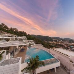 Отель The View Phuket балкон