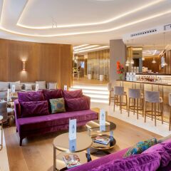 Отель Barceló Emperatriz гостиничный бар
