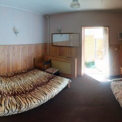 Гостиница Guest House Grebenskaya 26 в Анапе отзывы, цены и фото номеров - забронировать гостиницу Guest House Grebenskaya 26 онлайн Анапа комната для гостей