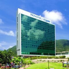 Отель Novotel Citygate Hong Kong спортивное сооружение
