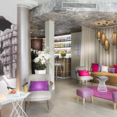 Hotel Eiffel Segur интерьер отеля