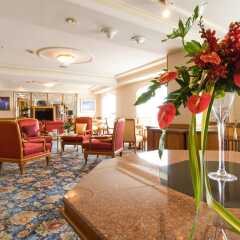 Montien Riverside Hotel интерьер отеля фото 2