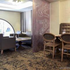 Отель Mercure Toulouse Centre Wilson Capitole hotel Франция, Тулуза - отзывы, цены и фото номеров - забронировать отель Mercure Toulouse Centre Wilson Capitole hotel онлайн интерьер отеля