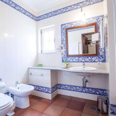 Отель Dom Manuel I Charming Residence (adults only) ванная фото 2