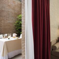 Отель The Rosa Grand Milano - Starhotels Collezione Италия, Милан - 13 отзывов об отеле, цены и фото номеров - забронировать отель The Rosa Grand Milano - Starhotels Collezione онлайн балкон