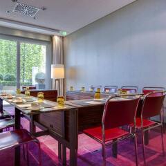 Radisson Blu Media Harbour Hotel, Düsseldorf питание
