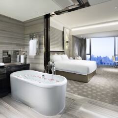 Отель Grand Millennium HongQiao Shanghai ванная фото 2